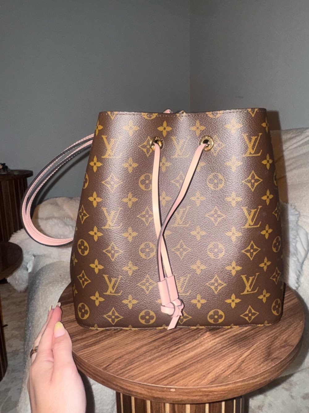 Louis Vuitton Monogram Drawstring Crossbody in Brown and Black - Picture 2 of 9